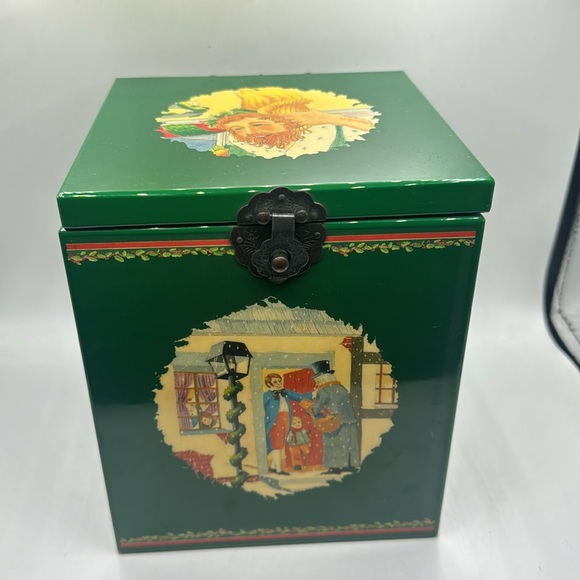 Dept 56 Heritage Dickens Christmas Carol Scrooge - Picture 2 of 6